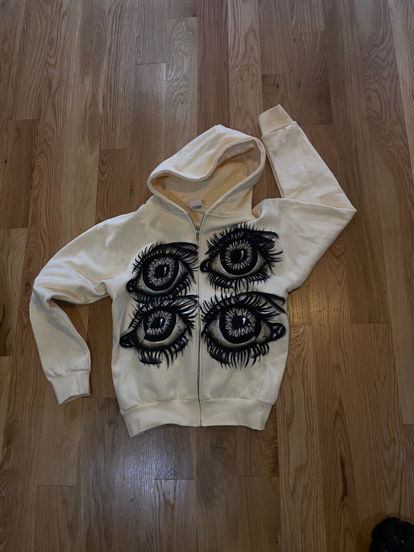 4 eyes hoodie